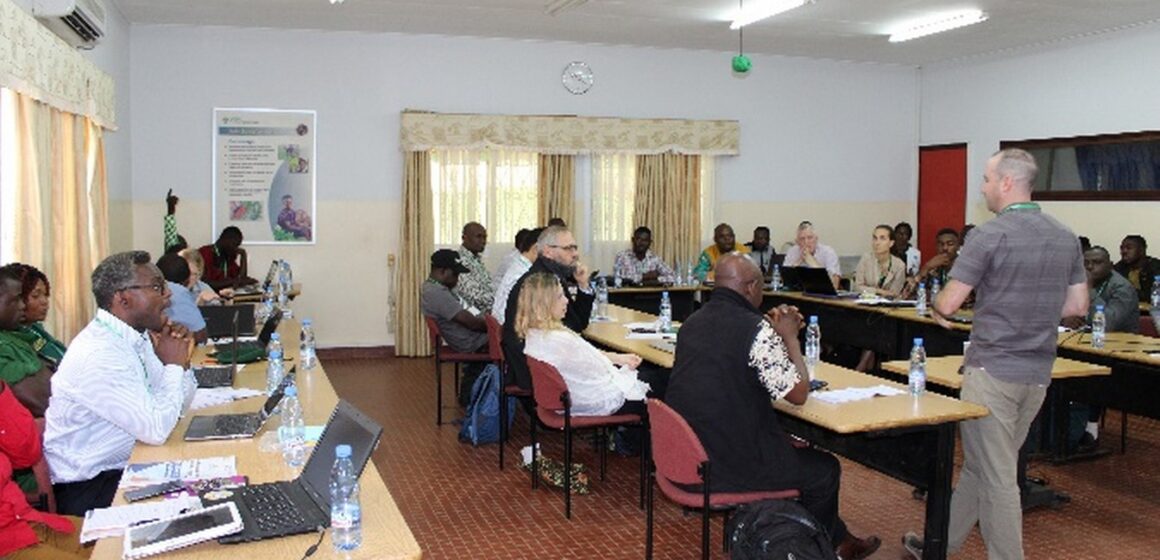 natconbio-workshop-resolving-conservation-conflicts-02